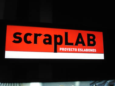 Festival de Dise�o de Buenos Aires 2006 / scrapLAB - proyecto eslabones